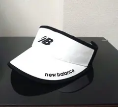 New Balance サンバイザー ホワイト ブラック　サイズ54〜57cmのサムネイル
