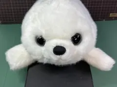 ★美品★ 海遊館 　アザラシ ぬいぐるみ　寝そべり ホワイト　35cmのサムネイル