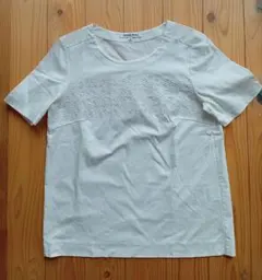 HANAEMORI 刺繍入りホワイトTシャツ 38のサムネイル