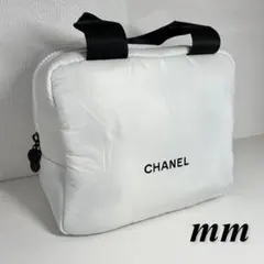 CHANEL シャネル ノベルティ ミニバッグ 白　ポーチ 正規品 ミニバッグ