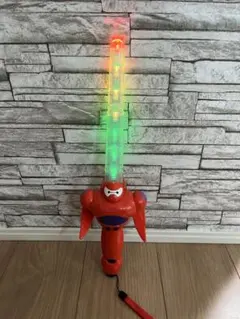 ベイマックス　ライトセーバー　剣　光るおもちゃ