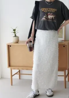 ナローニット スカート白
