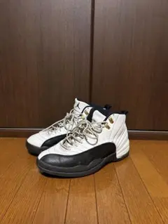 ナイキ エアジョーダン 12 レトロ タクシー ホワイト/ブラック　1996年のサムネイル