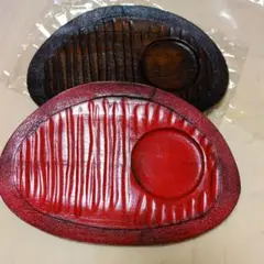 菓子受け皿（朱色とダークブラウン）