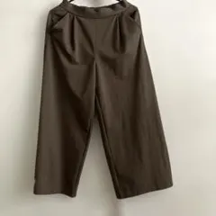 GU ジーユー　ワイドパンツ　ブラウン