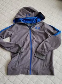 UNDER ARMOUR　トレーニングセットアップ　150~160センチ
