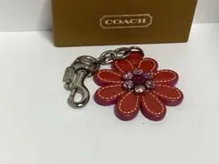 美品コーチCOACH 花型キーホルダー 赤本物