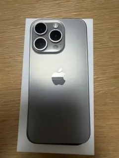 iPhone 15 Pro Max ナチュラルチタニウム 256GB シムフリー