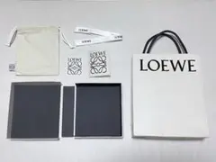 LOEWE ショップ袋&空箱 付属品セットのサムネイル