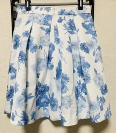 【最終値下げ】リランドチュール スカート　花柄