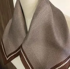 特別大特価！新品　日本製シルクスカーフ