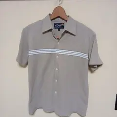 STUSSY シャツ ベージュ Sサイズのサムネイル