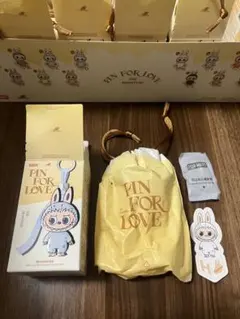 POP MART ラブブPIN FOR LOVE【 H 】