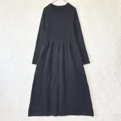 ニットワンピース F リブ編み 長袖 フレアスカート ミモレ丈 黒 ブラック