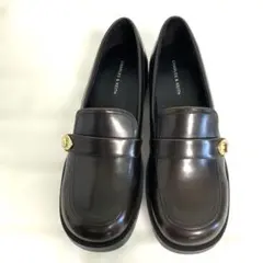 CHARLES&KEITHメタリックバックルストラップローファー ブラウン 39のサムネイル