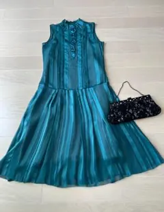 m*a様 アバハウス・ドゥビネットAbahouse Devinetteのワンピー