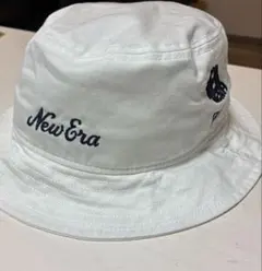 NEW ERA バケットハット ホワイト 刺繍ロゴのサムネイル