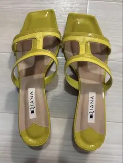 Diana イエロー オープントゥサンダル Mサイズ