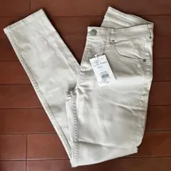 【新品】AZUL by moussy スキニーパンツ ベージュ Mサイズ