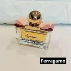Signorina Salvatore Ferragamo 香水 シニョリーナ