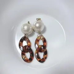 【美品】ハンドメイドピアス◇コトモノマルシェのサムネイル