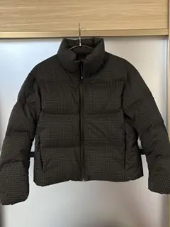 ユニクロ シームレスダウンショートジャケット