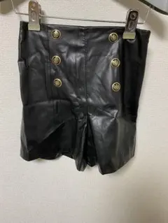 【⭐︎私の発送可能日さま専用】ZARA ブラック　ショートパンツ　XS