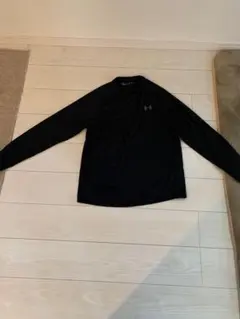 Under Armour 黒 長袖Tシャツ M