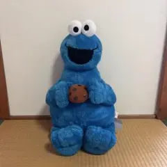 ★ユニバ　クッキーモンスターぬいぐるみ★新品タグ付きのサムネイル