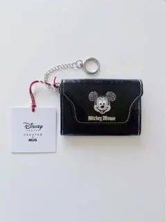 【新品】Disneyラインストーンミッキー カラビナ付フェイクレザーカードケース