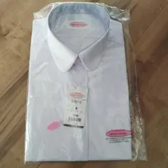 スクールブラウス