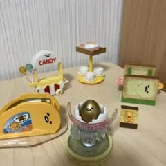 ノラネコぐんだんパン工場オブジェ - メルカリ