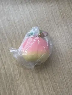 どうぶつの森 フルーツキーホルダーコレクション もも