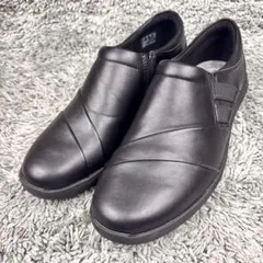 未使用級Clarks ブラック スリッポン 革 レザー サイドゴア サイドジップ