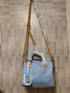 希少カラー オーストリッチ ハンドバッグ 本革 スタッズ ターコイズ