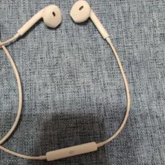 アップル　純正　有線イヤホン