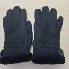 新品 未使用】UGG w bow shorty glove 手袋 - メルカリ