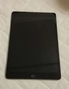 Apple iPad シルバー 本体 第９世代