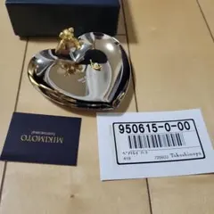 Item thumbnail for item b3818a59-555a-4df6-b57c-1de2dca750b4