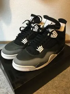 Nike Air Jordan 4 Retro 