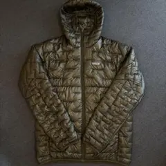 【美品】patagonia マイクロパフフーディ　ブラックMサイズ
