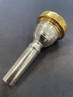 10月末処分　ヤマハ トランペットマウスピース カスタム　16C4 若干値下可 ヤマハ トランペットマウスピース カスタム 16C4 GP 美品 - 服部