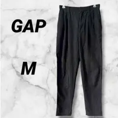 0577　ギャップ　スラックス　テーパードパンツ　ブラック　タック入