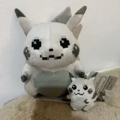 【新品未使用】はじまりのピカチュウ2点セット　ぬいぐるみ　マスコット　ポケモン