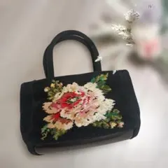 ほぼ新品　フェイラー 　花柄刺繍 ハンドバッグ 黒