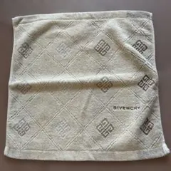 ☆新品未使用品☆【ジバンシィ】ハンドタオル♪