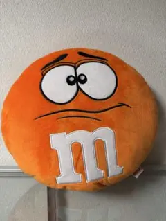 M&M's オレンジ クッション ぬいぐるみ　アメトイ雑貨のサムネイル