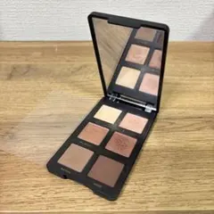 ベアミネラル ジェンヌード アイシャドウパレット ニュートラルのサムネイル