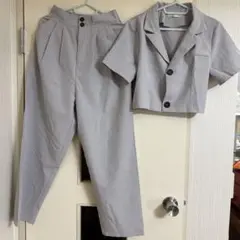 グレーのセットアップ