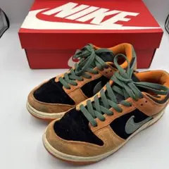 NIKE スエード スニーカー オレンジ/ブラック